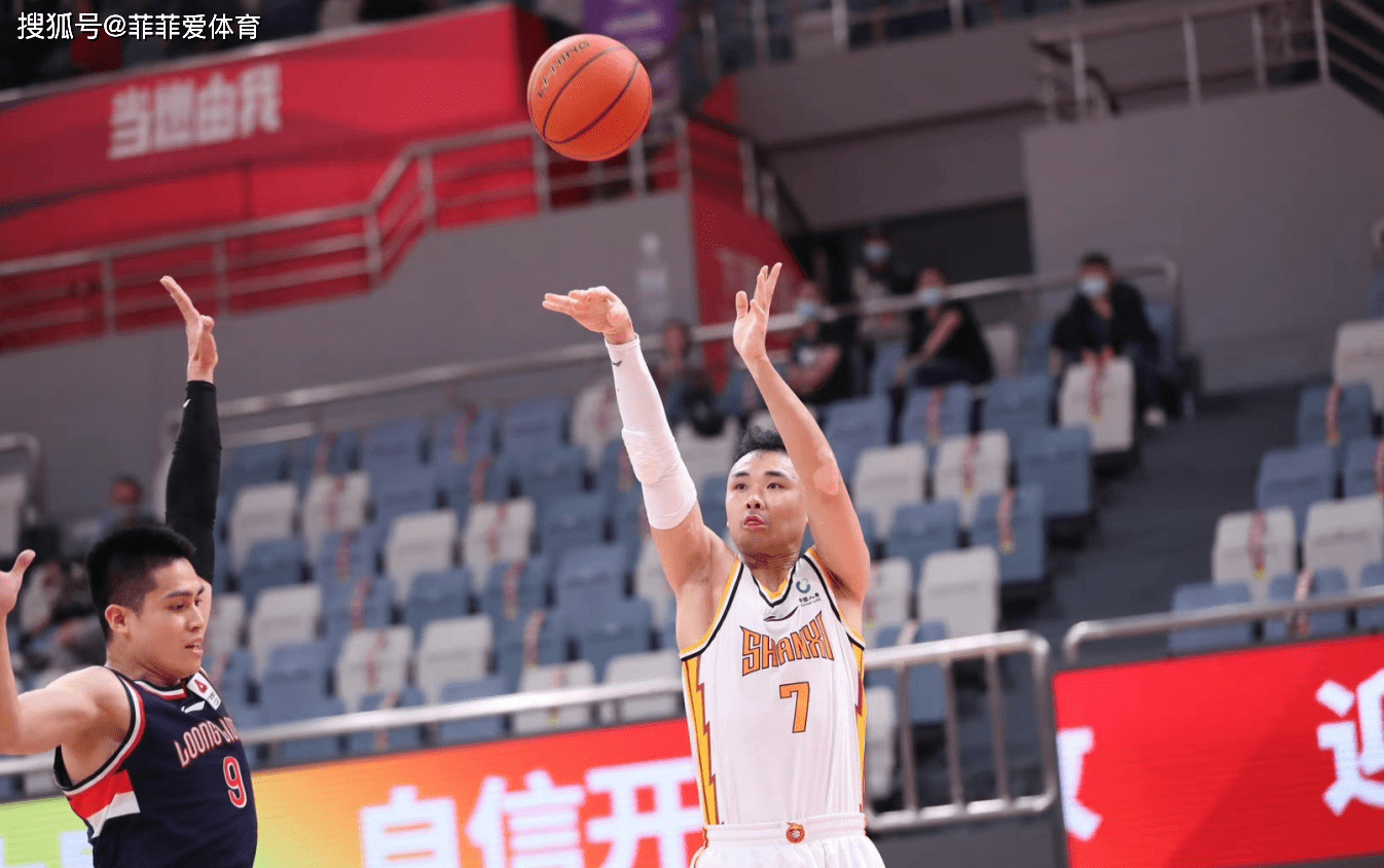 转折点深圳队手感冰凉;欧洲杯冲刺阶段攻防权衡;目标明确;身体对抗强度拉满的简单介绍 转折点深圳队手感冰凉;欧洲杯冲刺阶段攻防权衡;目标明确;身体对抗强度拉满的简单介绍