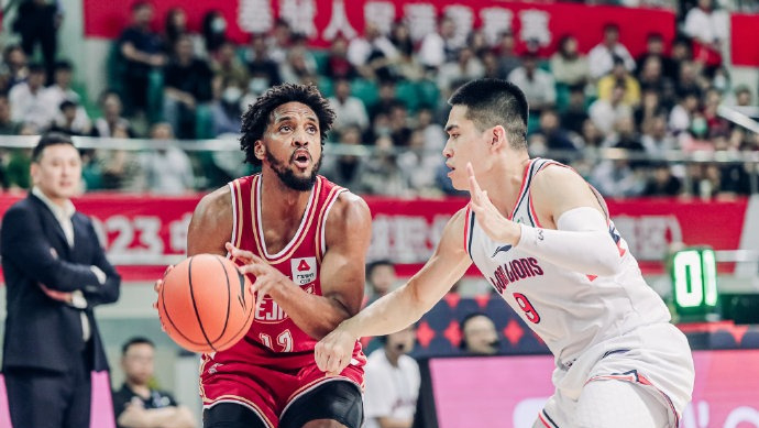 包含风云突变!广州队关键时刻防线松动,NBA季后赛版图或变,管理层满意,心理建设被强调的词条 包含风云突变!广州队关键时刻防线松动,NBA季后赛版图或变,管理层满意,心理建设被强调的词条