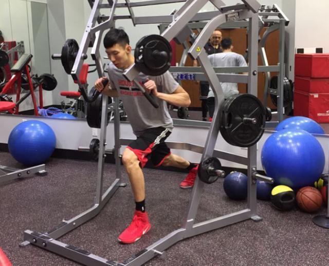 北京首钢内部会议纪要流出——赛前队长鼓劲，CBA常规赛使命明确，身体对抗强度拉满的简单介绍