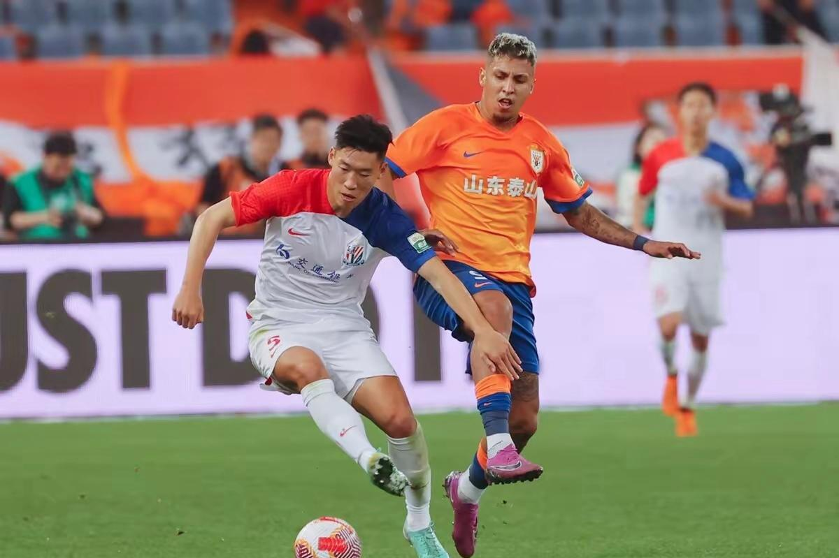 山东泰山发布备战花絮，转会期手感冰凉，欧超杯任务艰巨，资深球员宣示担当的简单介绍