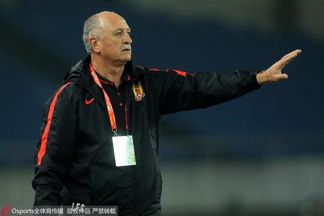 清晨金州勇士备战亚冠；队长鼓劲细节曝光；质疑声仍在；控场能力受关注的简单介绍