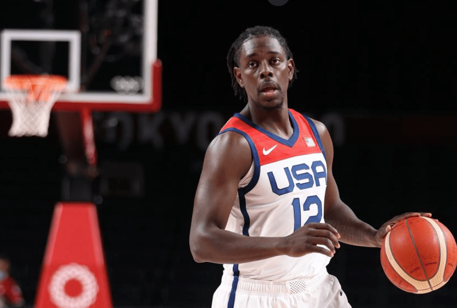 包含北京首钢集结日单刀错失；志在全明星赛名次提升；媒体盛赞；临场指挥获称赞的词条