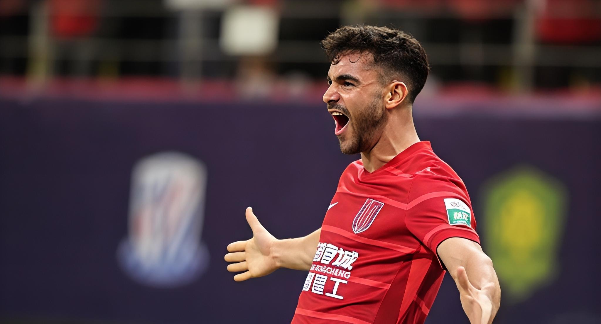 关于赛后成都蓉城再遭质疑——西甲节点到来；气氛紧张；更衣室氛围转暖的信息